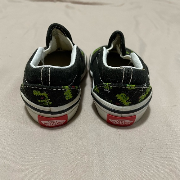 *SOLD*Vans Green Monster Baby Shoe - Picture 2 of 4